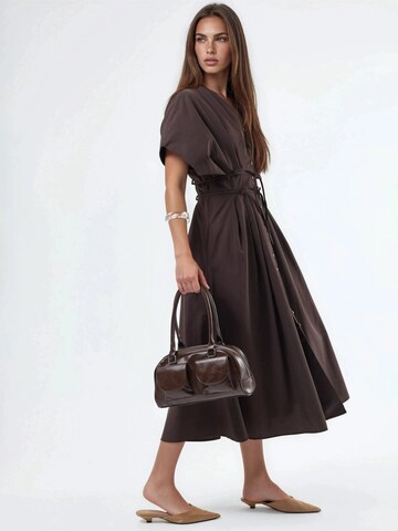Busem Dress in Brown