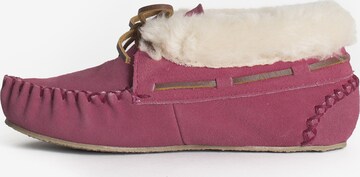 Chaussure basse 'Charley' Minnetonka en rose : devant