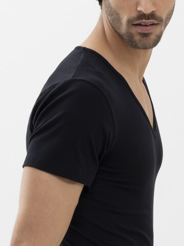 Mey Undershirt in Black