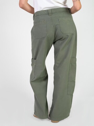 Wide Leg Pantalon cargo 'Holly' Le Temps Des Cerises en vert