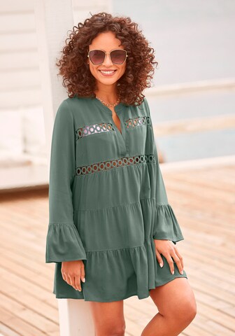 Robe 'Lola' LASCANA en vert