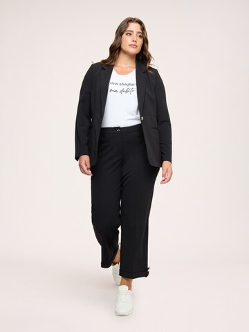 Coupe slim Pantalon Fiorella Rubino en noir