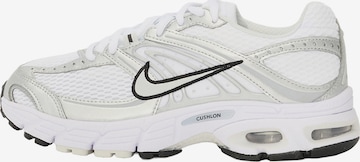 Nike Sportswear Низкие кроссовки 'AIR MAX MOTO 2K' в Белый: спереди