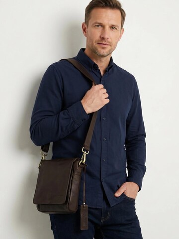 VENEZIA Crossbody bag 'Venezia' in Brown