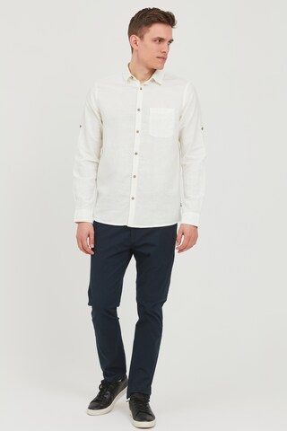 !Solid Comfort fit Button Up Shirt in White