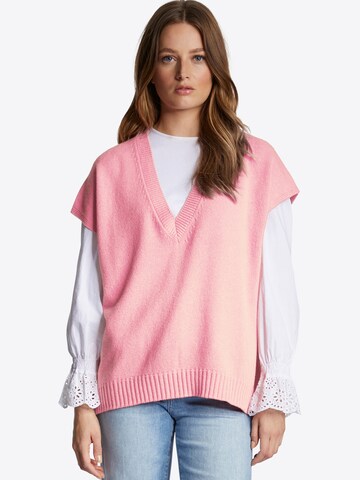 Rich & Royal Sweater in Pink: front