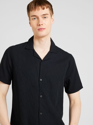 HOLLISTER Regular fit Button Up Shirt 'MAR4' in Black