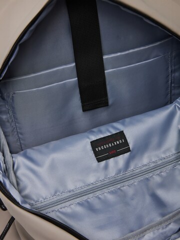 Funky Buddha Rucksack in Grau