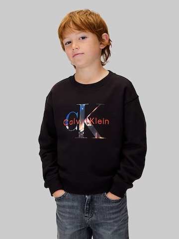 Calvin Klein Jeans Sweatshirt in Black: front