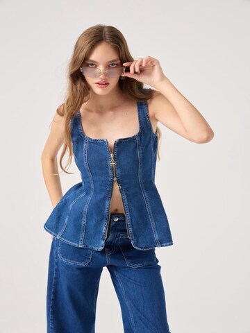 HOLLY LOLLY Bluse in Blau