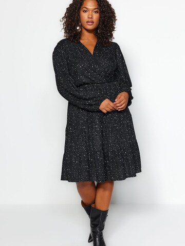 Abito di Trendyol Curve in nero: frontale