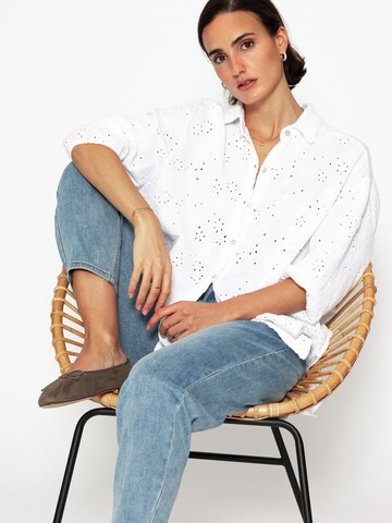 SASSYCLASSY Bluse‌‌‌‌‌‌‌‌‌‌ in Weiß