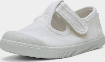 Chaussure basse Pisamonas en blanc : devant