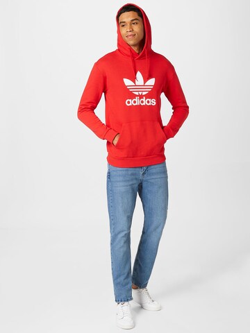 ADIDAS ORIGINALS - Sweatshirt 'Adicolor Classics Trefoil' em vermelho