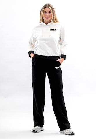 Tom Barron Sweat suit in Black: front