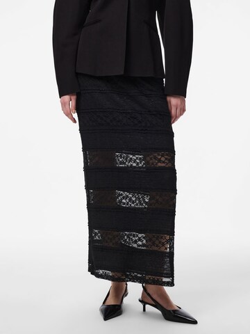 Jupe 'PCMiro' PIECES en noir : devant