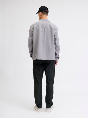 Regular Pantalon cargo JACK & JONES en noir