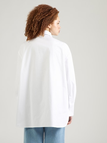 Karo Kauer Blouse in White