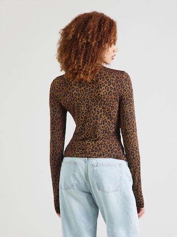 T-shirt 'Telia' Lala Berlin en marron