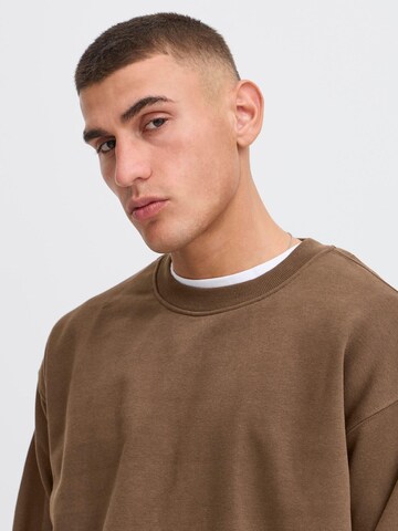 !Solid Sweater 'Lenz' in Brown
