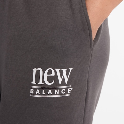 new balance Pantalon 'Reimagined' en 34 en noir / blanc, Vue avec produit