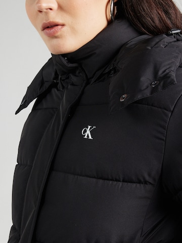 Geacă de iarnă de la Calvin Klein Jeans pe negru