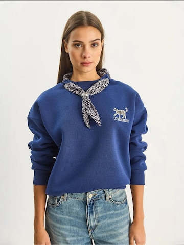 Bianco Lucci Sweatshirt in Blue