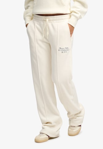 Superdry & Co - regular Pantalón en beige: frente