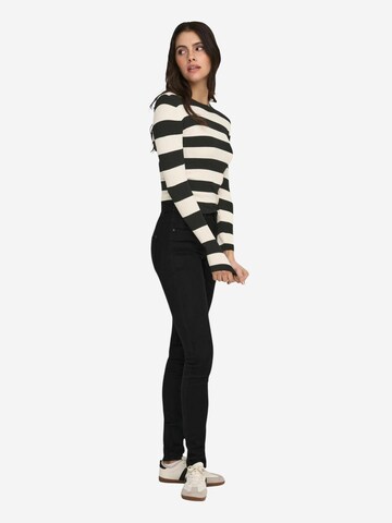 Pullover 'Jdyplum' di JDY in nero