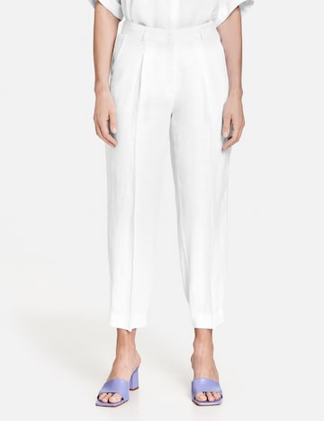 GERRY WEBER Regular Pleat-Front Pants in White: front