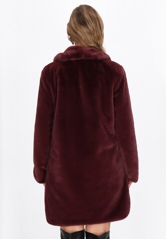 faina Wintermantel 'Fashion Look' in Rood