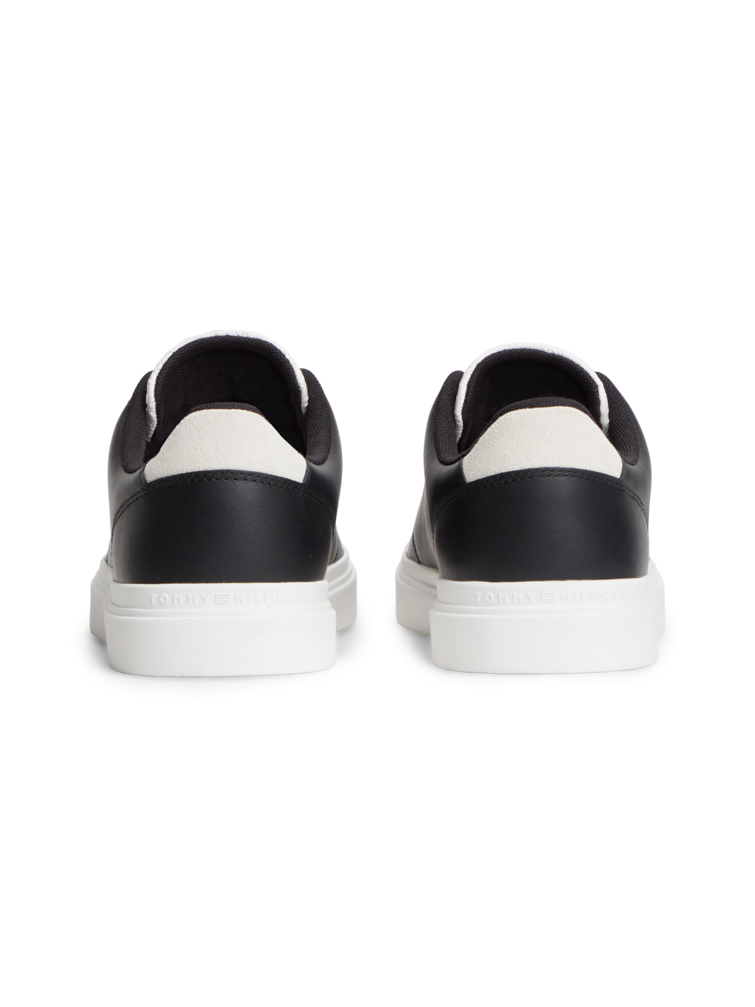 TOMMY HILFIGER Sneaker in Schwarz