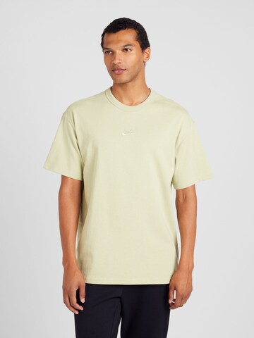 Nike Sportswear Μπλουζάκι 'Premium Essentials' σε πράσινο: μπροστά