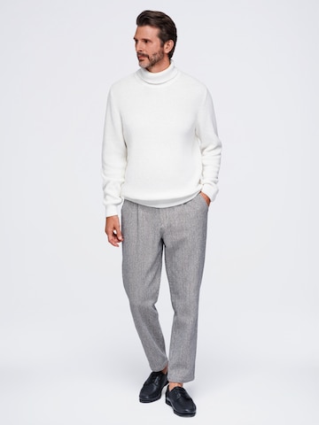 Ombre Sweater in White: front