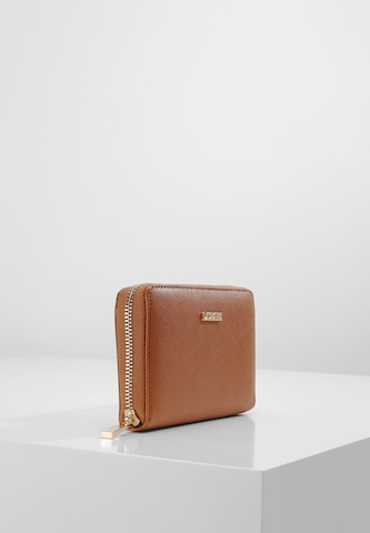 L.CREDI Wallet 'Ebba' in Brown