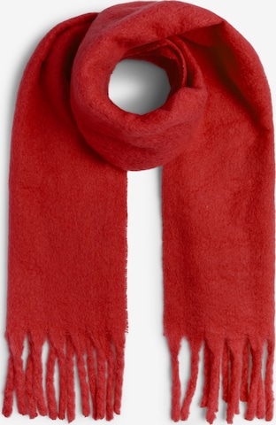 PIECES Scarf in Red: front