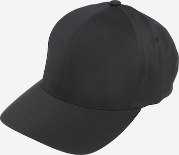 Casquette 'Delta' Flexfit en noir : devant