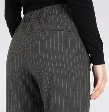 MAC Loose fit Pants in Grey