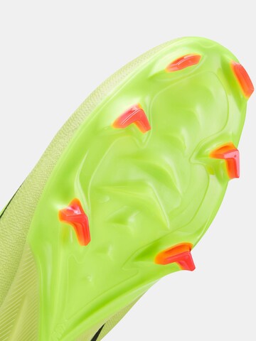 NIKE Soccer Cleats in Yellow
