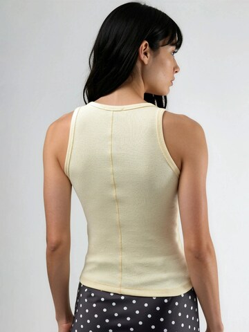 Haut Busem en jaune