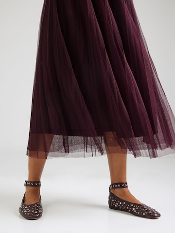 MORE & MORE Skirt in Red