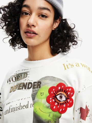 Desigual Sweatshirt in White