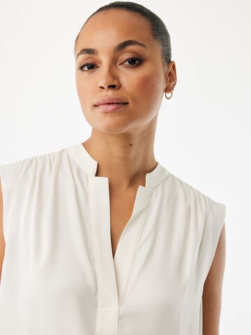 Chemisier 'Violett' MEXX en blanc