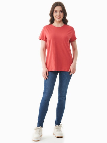 Organication T-Shirt in Rot