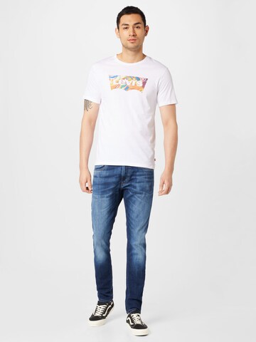 LEVI'S ® Μπλουζάκι 'Graphic Crewneck Tee' σε λευκό