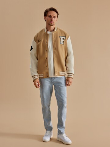 DAN FOX APPAREL Overgangsjakke 'Gerrit' i beige