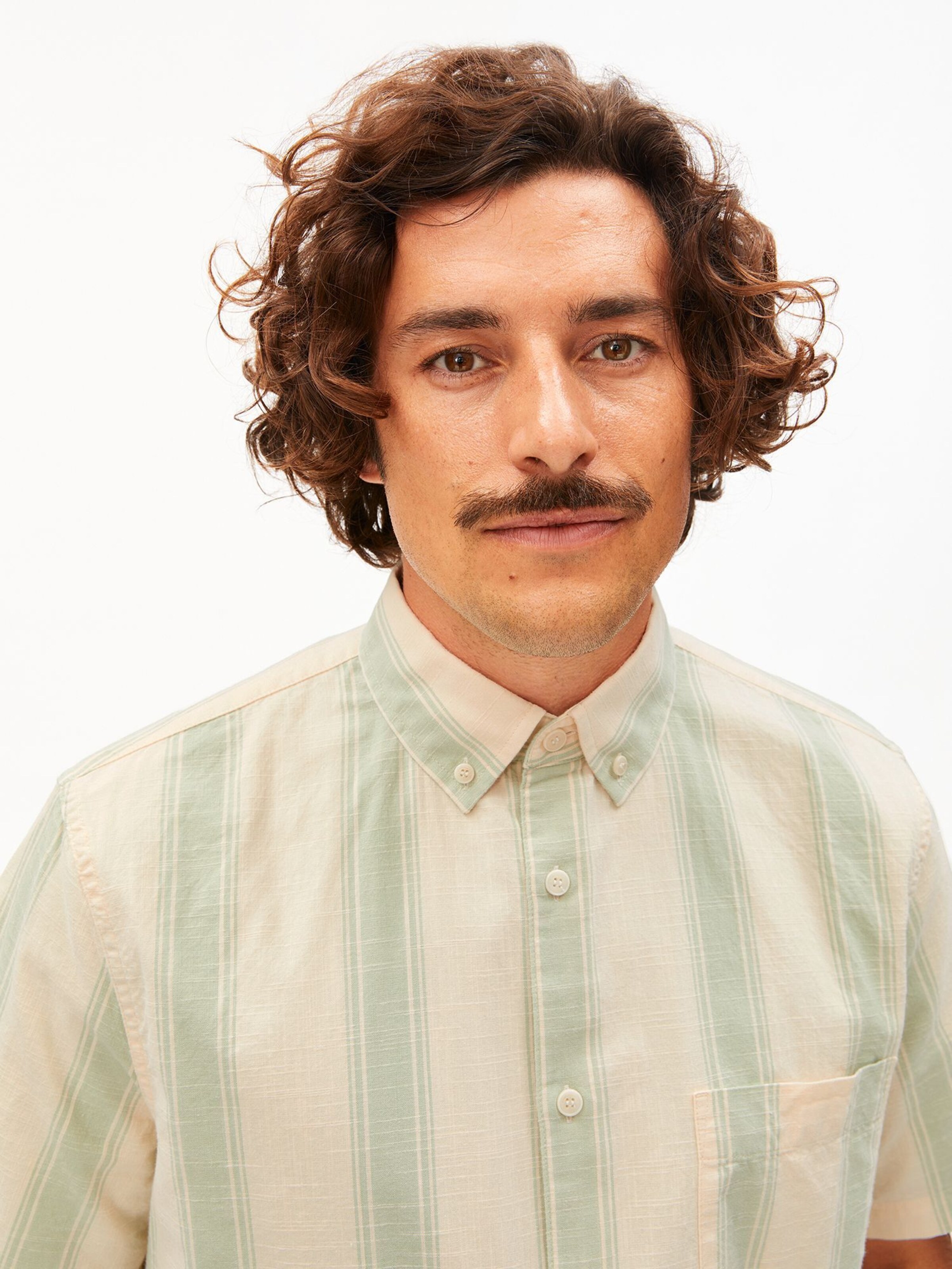 ARMEDANGELS Comfort fit Button Up Shirt in Blue