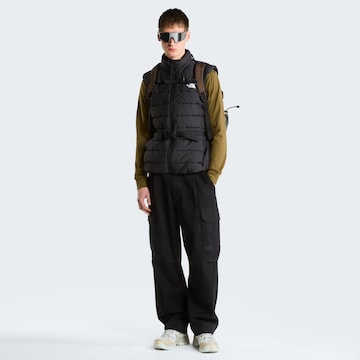 THE NORTH FACE Vest in Black