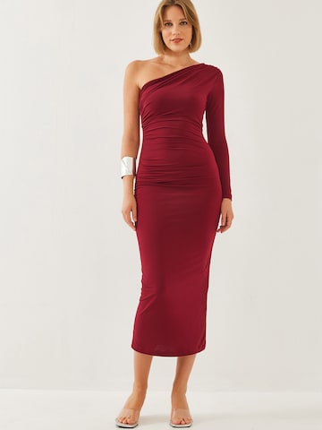 Bianco Lucci Ruha - piros: elől