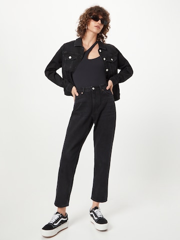 Monki Regular Jeans in Zwart